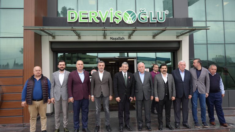 MHP Mersin Milletvekili adayı Dr. Levent UYSAL Dervişoğlu Bakliyat üretim tesislerini ziyaret etti.