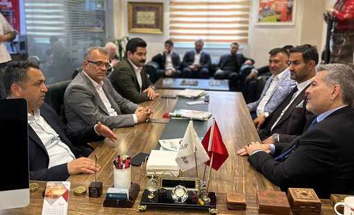 MHP Mersin Milletvekili adayı Dr. Levent UYSAL Köklü Şirketler Grubu’nu ziyaret etti.