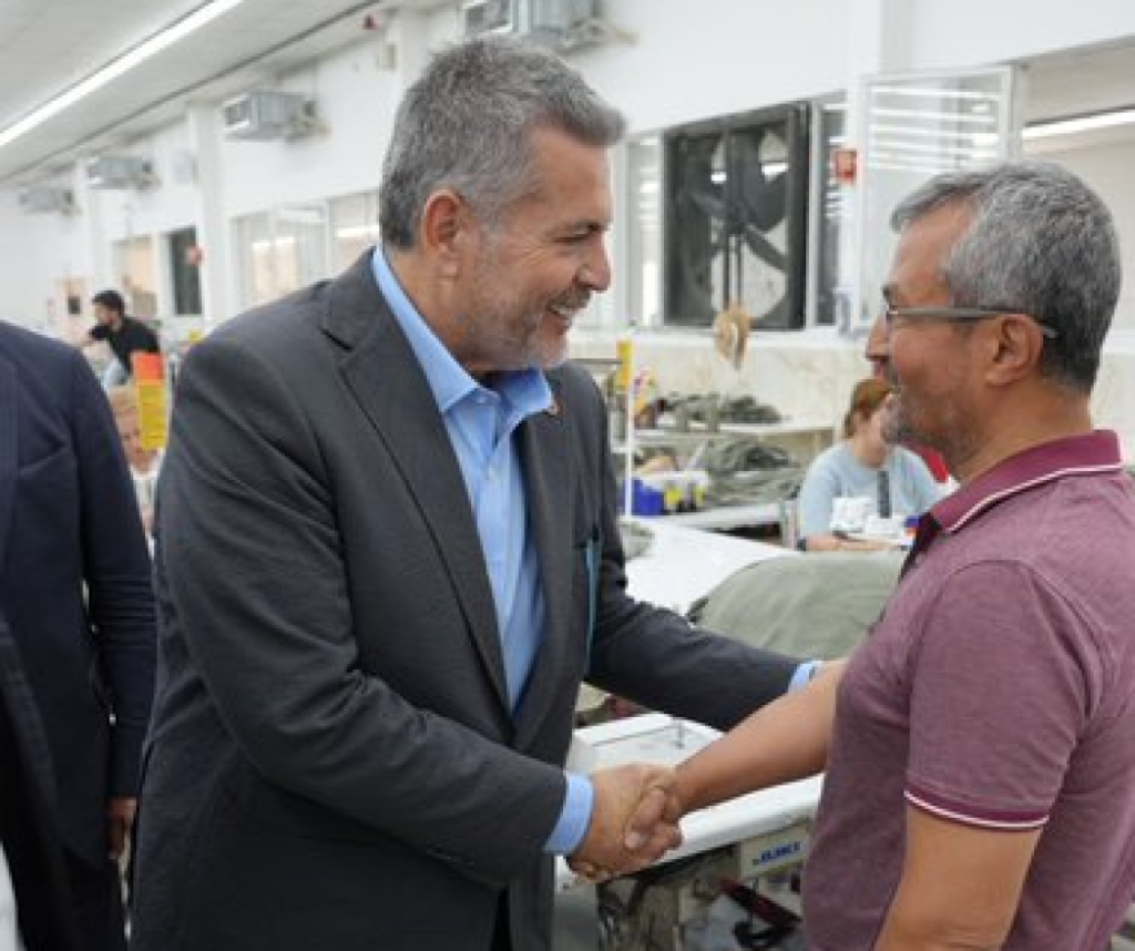MHP Mersin Milletvekili adayı Dr. Levent UYSAL Mersin Tekstilcileriyle beraberdi.