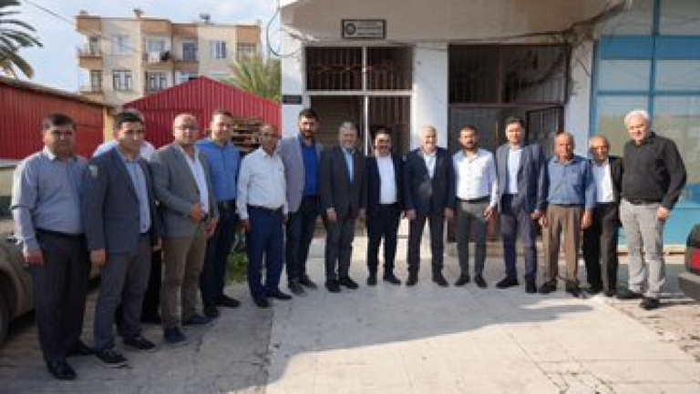 MHP Mersin Milletvekili adayı Dr. Levent UYSAL Bozyazı Esnaf ve Sanatkarlar Kredi ve Kefalet Kooperatifi ziyaret etti.